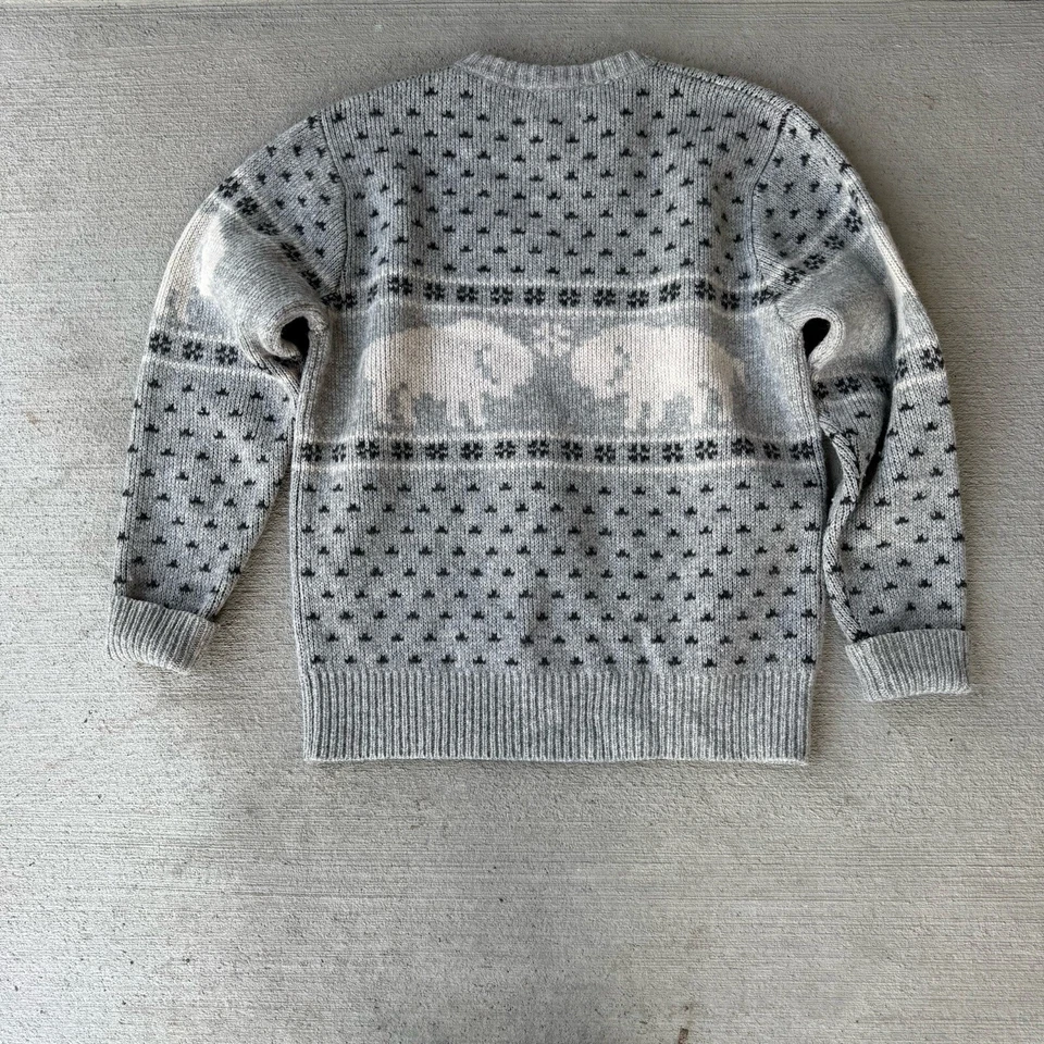 Rare Vintage Pendleton men’s Wool Crewneck Sweater Buffalo Bison Gray Blue S - Image 3 of 4