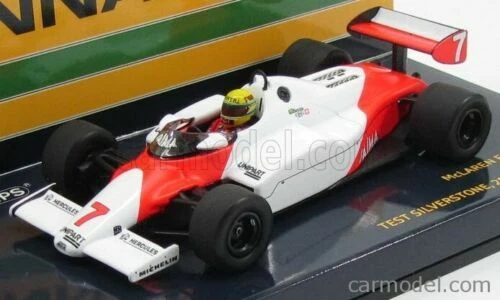 Modellini statici di auto da corsa Formula 1 MINICHAMPS mclaren
