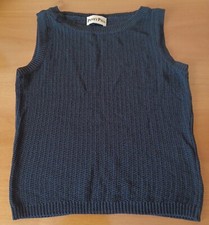 Maglietta ragazza Pennypull. Smanicata, estiva, lavorazione a maglia traforata. 