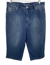 Gloria Vanderbilt Amanda Slimming Effect Embellished Denim Capris Size 14
