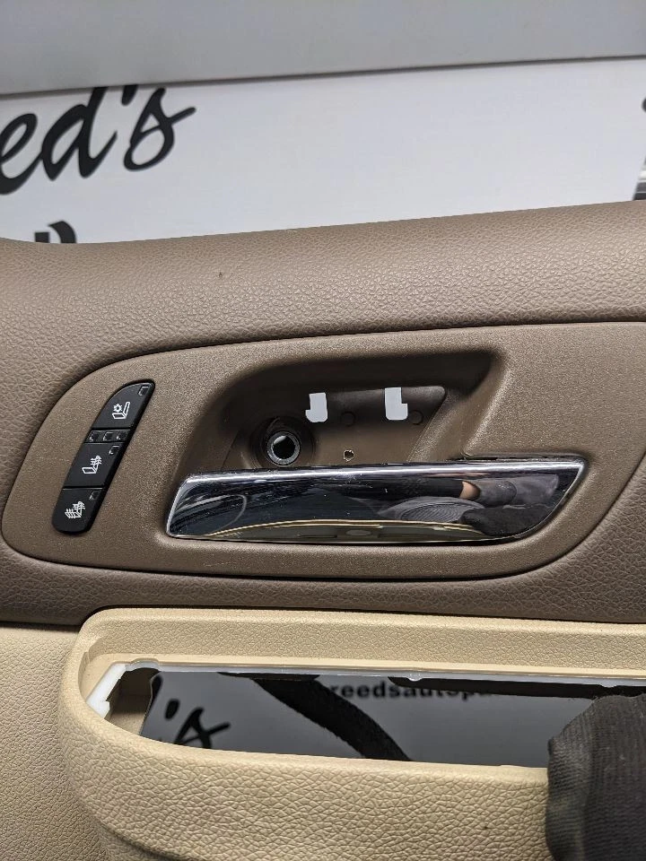 GMC YUKON ESCALADE 2007-2009 OEM PASAJERO DELANTERO DERECHO INTERIOR PUERTA PAN 1153144 Foto 2 de 4