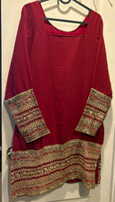 Women  s Red size medium embroidered Silk Blend Salwar Kameez 3pc dupatta