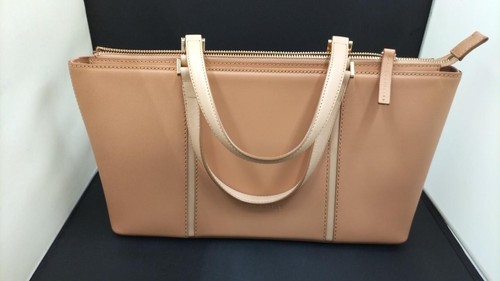 BURBERRY Handbag brown