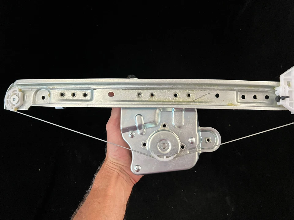 Dorman OE Solutions Window Regulator & Motor Assy Fits Chrysler Pacifica 04-08 - Image 3 of 4