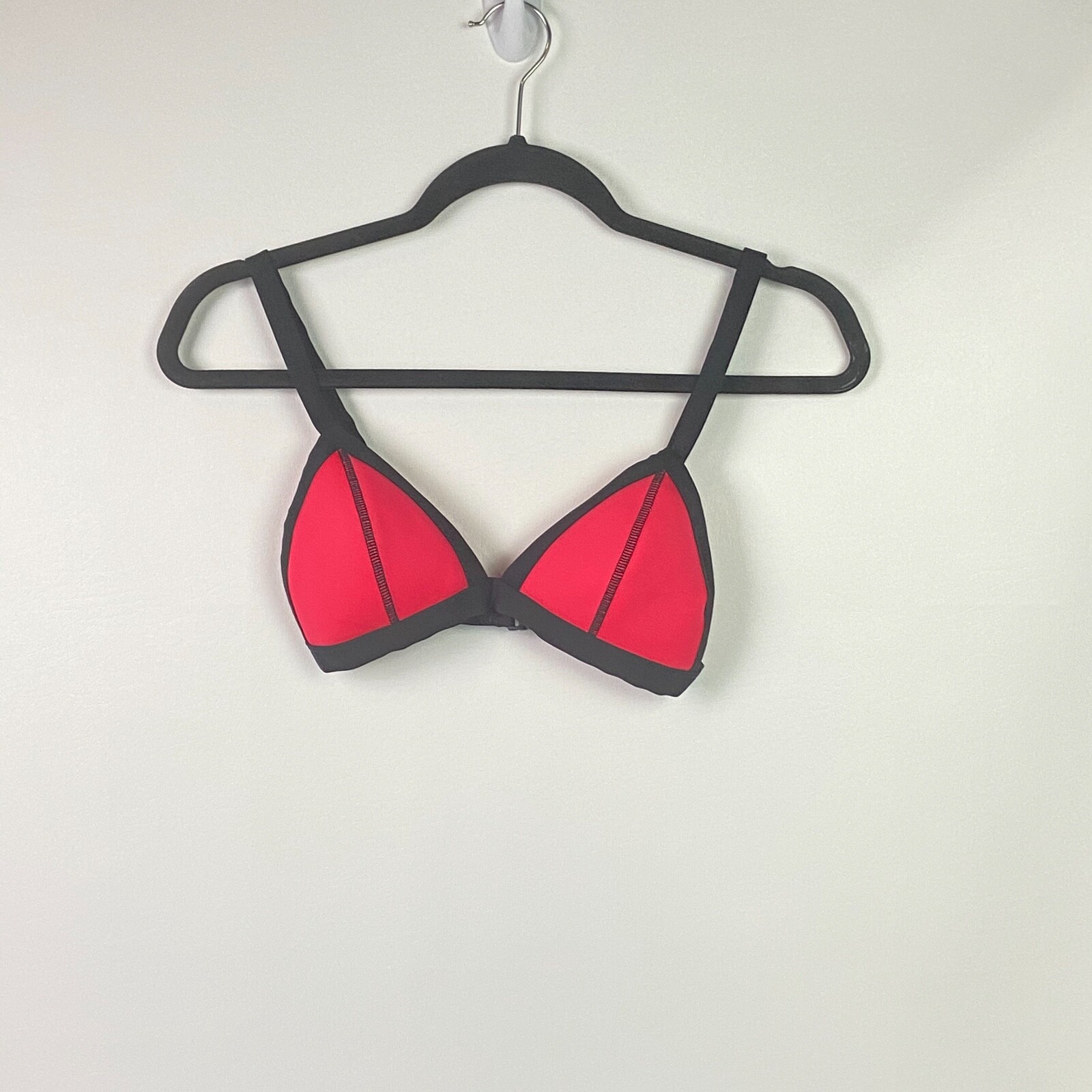 Hu0026M Women's Sz 6 Hot Pink/Black Bikini Top | eBay
