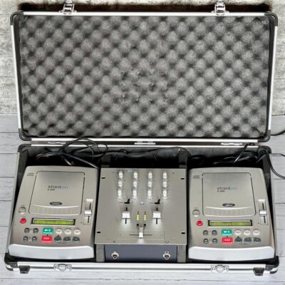 KORG Stanton DJ Mixer Set S.250 direct drive turntable and SMX.211