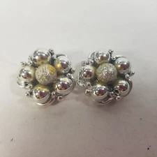 Vintage Silver Tone Flower Clip Earrings