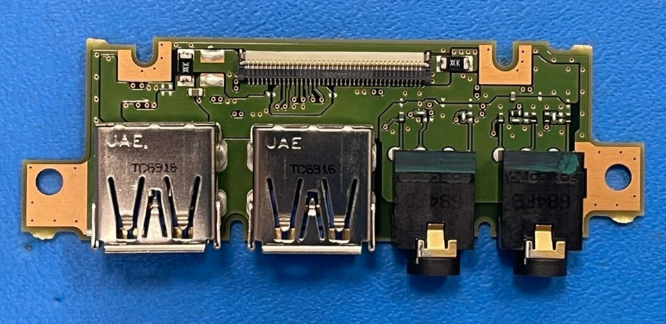FUJITSU LIFEBOOK E554  AUDIO USB 3.0 PCB BOARD PLUS CABLE RIBBON - Image 3 of 4