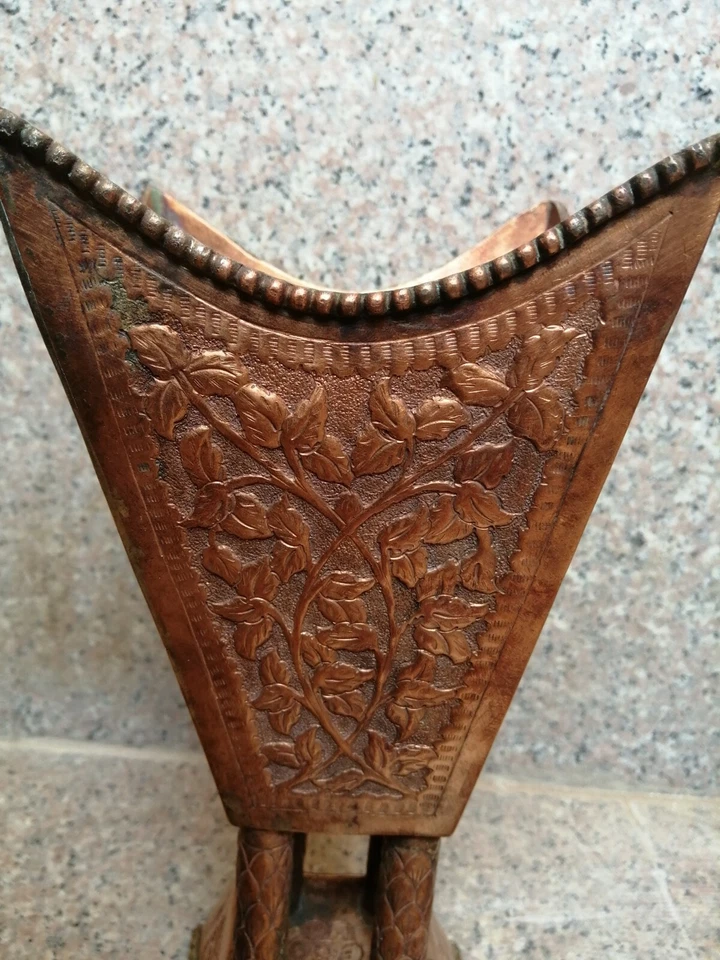 Quemador de incienso vintage árabe islámico de Oriente Medio Bukhoor cobre 30 cm de alto Foto 3 de 4