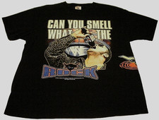 Dwayne Johnson CAN YOU SMELL WHAT THE ROCK IS COOKIN' ? Vtg 2001 (L) WWE T-Shirt