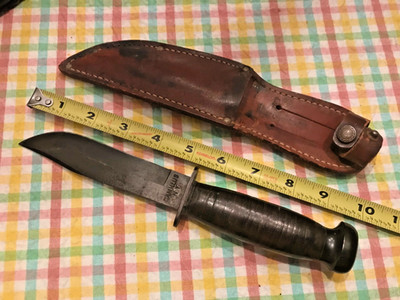 U.S.N. Navy MK1 Fighting Knife WWII Camillus NY USA with leather