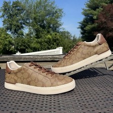 NEW IN BOX Coach Clip Signature Low Top Sneaker- Khaki/Saddle Size 11 