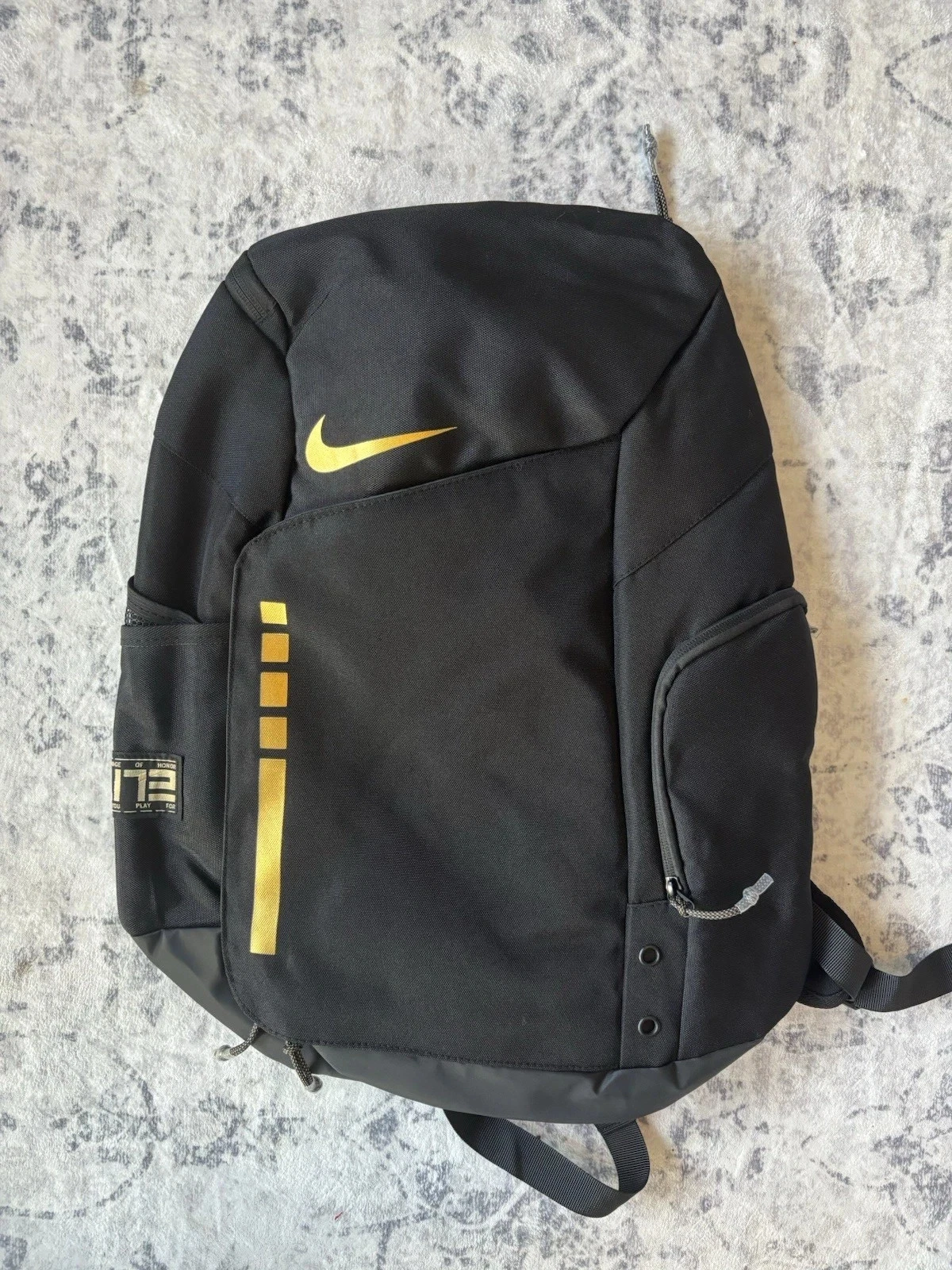 Nike Hoops Elite Pro 32L Basketball Backpack - Black/Gold