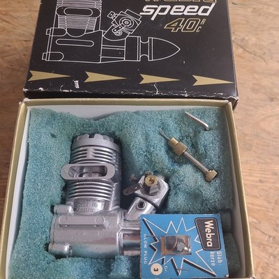 Neuer Webra Speed 40 F   Methanol Modellmotor für Modellflugzeug 