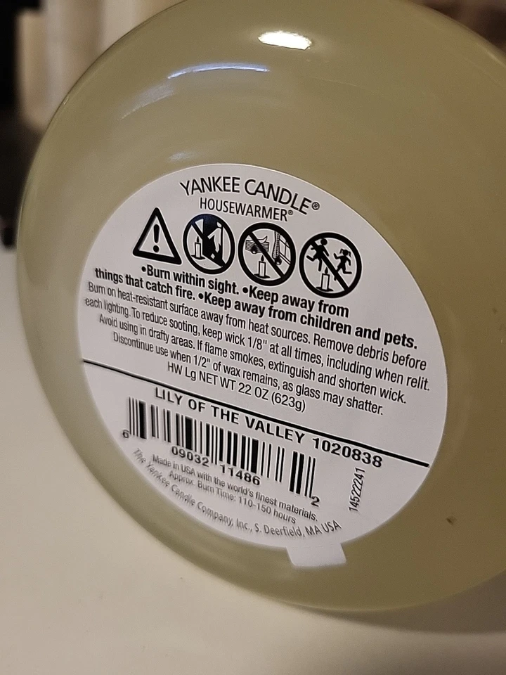 Yankee Candle Lily of the Valley Large Jar - Image 2 of 3