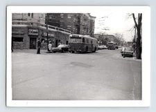 Photo 1960s Boston Massachusetts MBTA Bus Cronins Restaurant Harvard 3.5" x 5"
