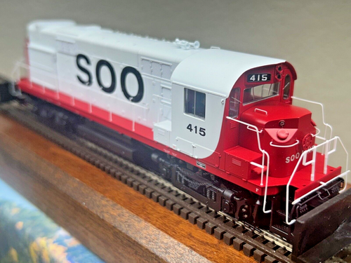 SOO LINE RS27 LOW HOOD ROAD SWITCHER LOCO DCC / "QUANTUM SOUND" HO Scale NEW OOP