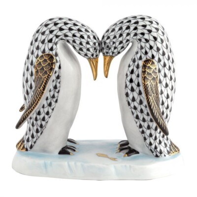 HEREND,  PAIR OF PENGUINS, BLACK FISHNET,  #VHNM-16267,  BRAND NEW,  MINT & BOX
