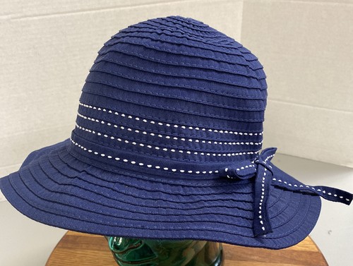 DARK BLUE BUCKET HAT OSFM 