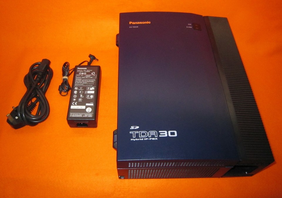 Central Téléphonique Panasonic KX-TDA30NE – IP-PBX Avec Cartes SLC8, DLC8, SIP Trunk
