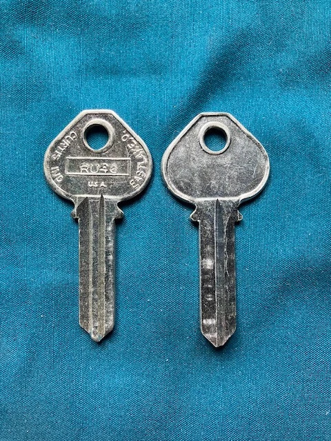 Lot Of 8 Curtis Brand RU46 Keyblanks, For Russwin Locks - Image 2 of 2