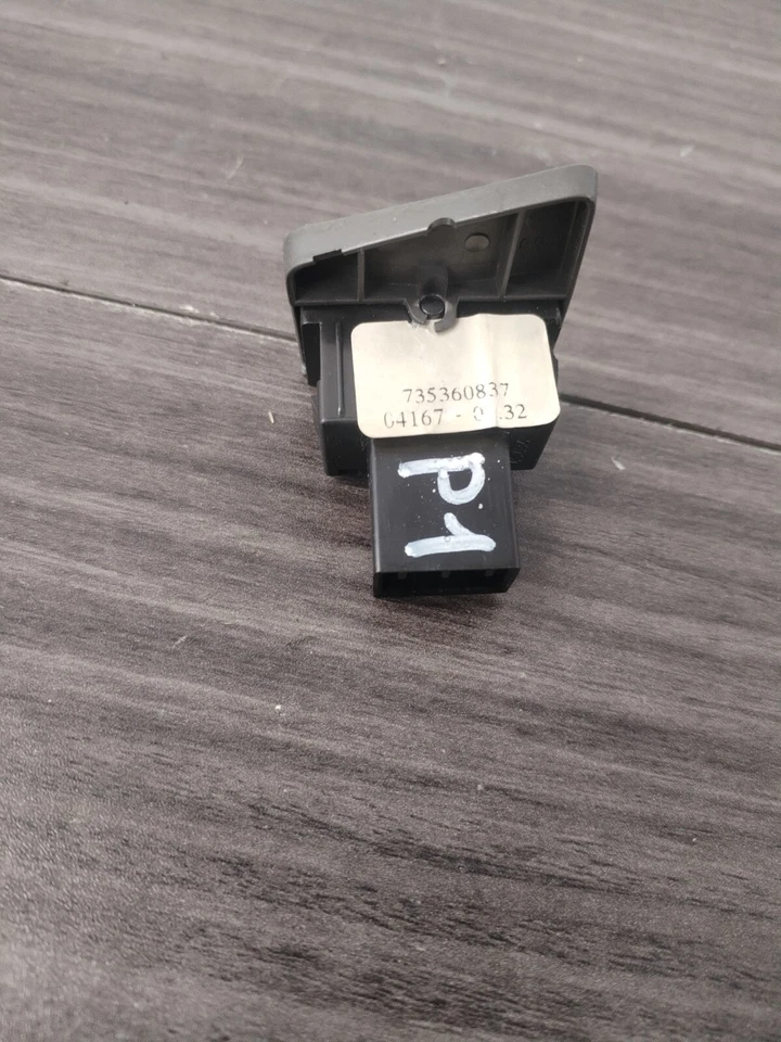 INTERRUPTOR VENTANA FIAT PANDA Gasolina Hatchback 735360837 Foto 3 de 3