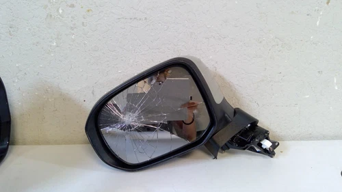 20-22 KIA TELLURIDE LEFT Door Mirror OEM E13049866