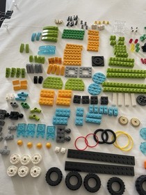 LEGO Education: Wedo 2.0 Core Set (45300) Pre-owned with Box