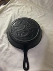LODGE Cast Iron Skillet Outdoor Wildlife Series Bass Fish 10 Inch