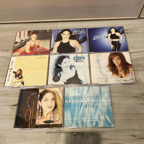 GLORIA ESTEFAN HUGE 8 IMPORT CD LOT!! Everlasting Love Turn The Beat Around - Foto 1 di 14