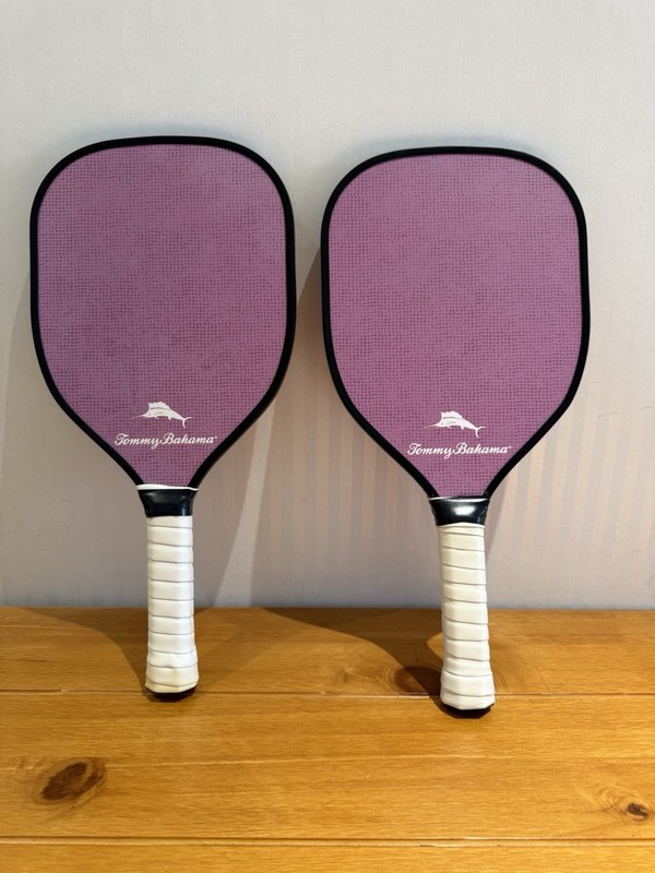 Tommy Bahama Pickleball Paddle Set Of Two Purple Color￼