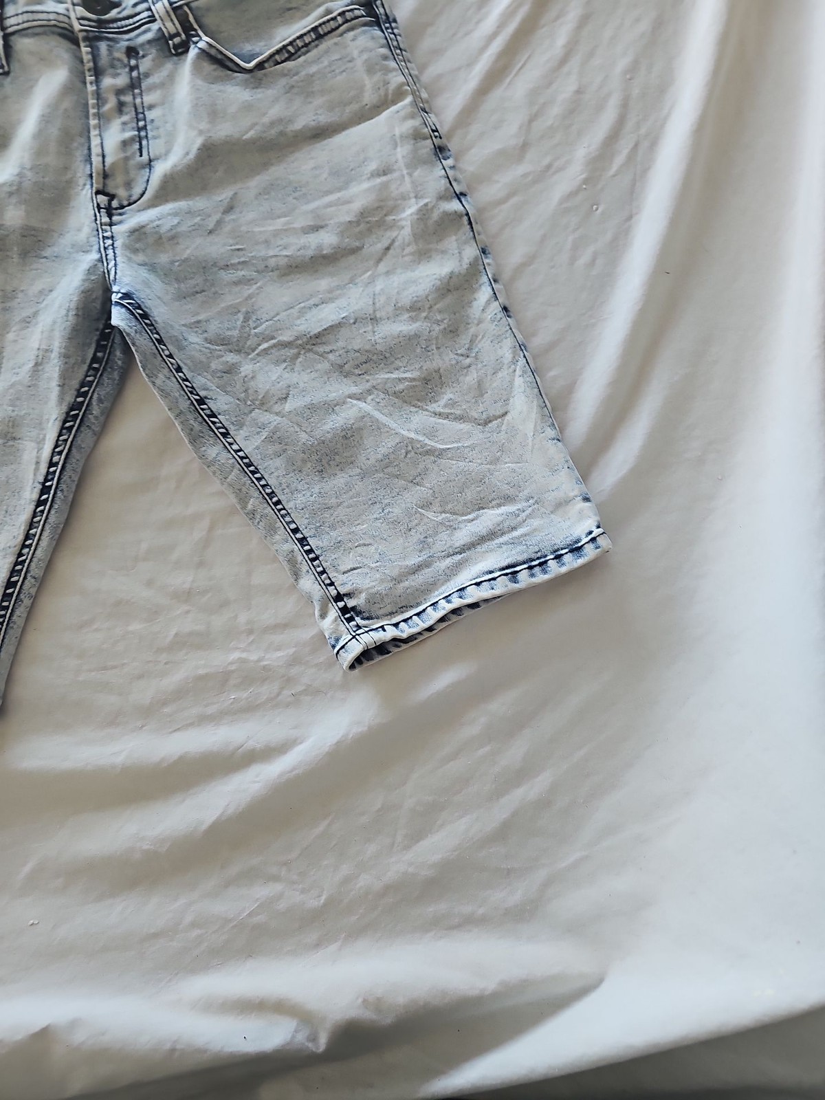 Buffalo David Bitton Evan-X Acid Wash Denim Shorts W32  355 image 3