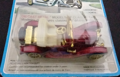 2 NEW TINTOYS, DIE CAST METAL, "MODELS OF CLASSIC CAR" WT 232-234, Size 3 1/4" - Picture 7 of 9