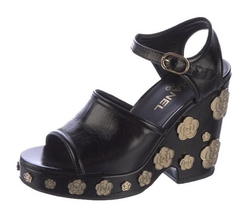 靴 Marni flower Leather sandal Marni Leather Flower Fussbett Shoe - Lily White, Black and