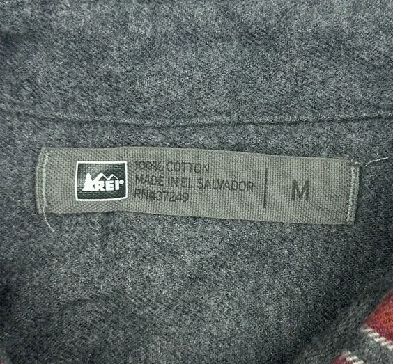 Camisa de franela de manga larga de algodón para hombre REI roja/negra a cuadros • mediana Foto 3 de 4