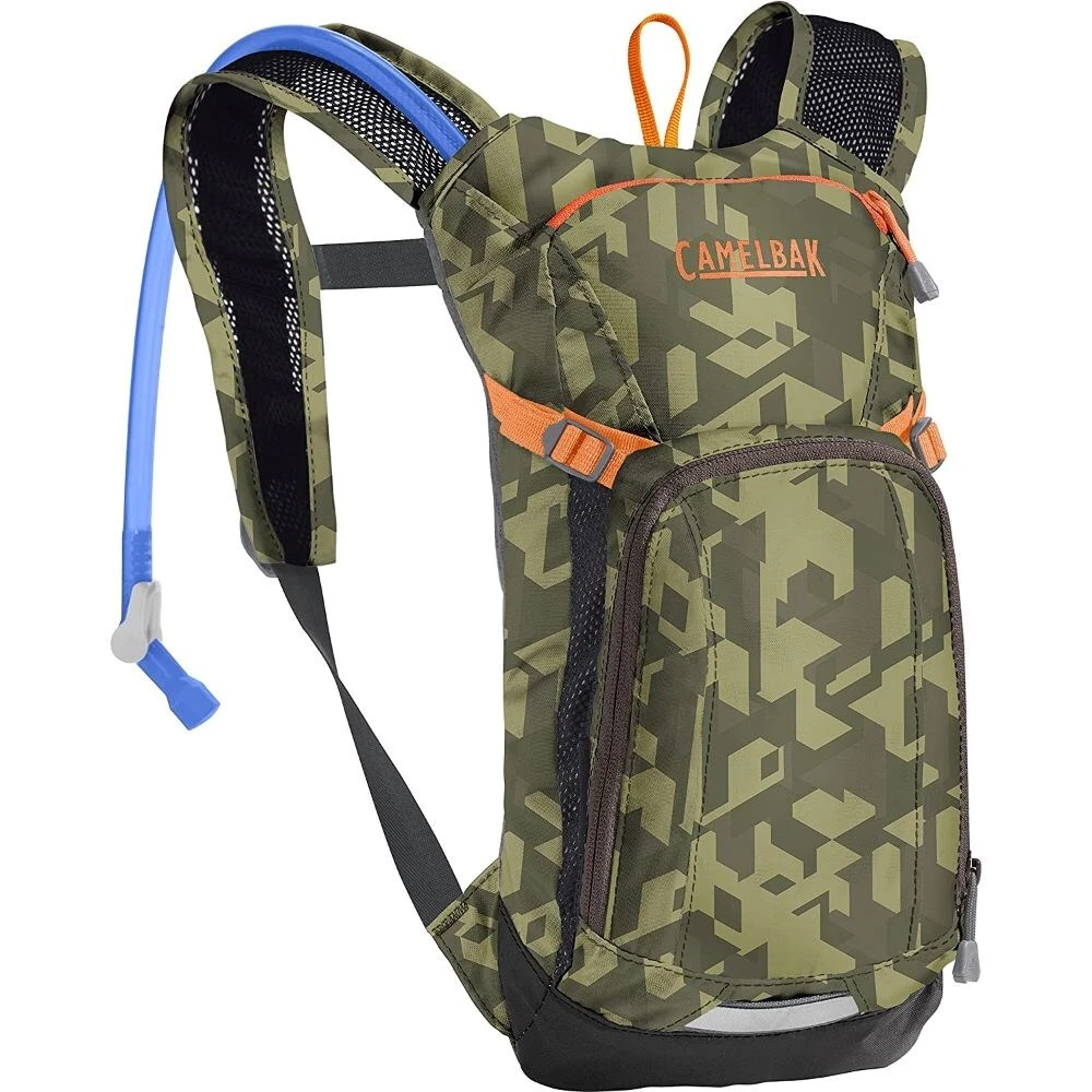 CAMELBAK ハイドレーションパック オリーブドラブ　2L Amazon.com : CamelBak Octane XCT 70oz Hydration Pack, Corsair Teal