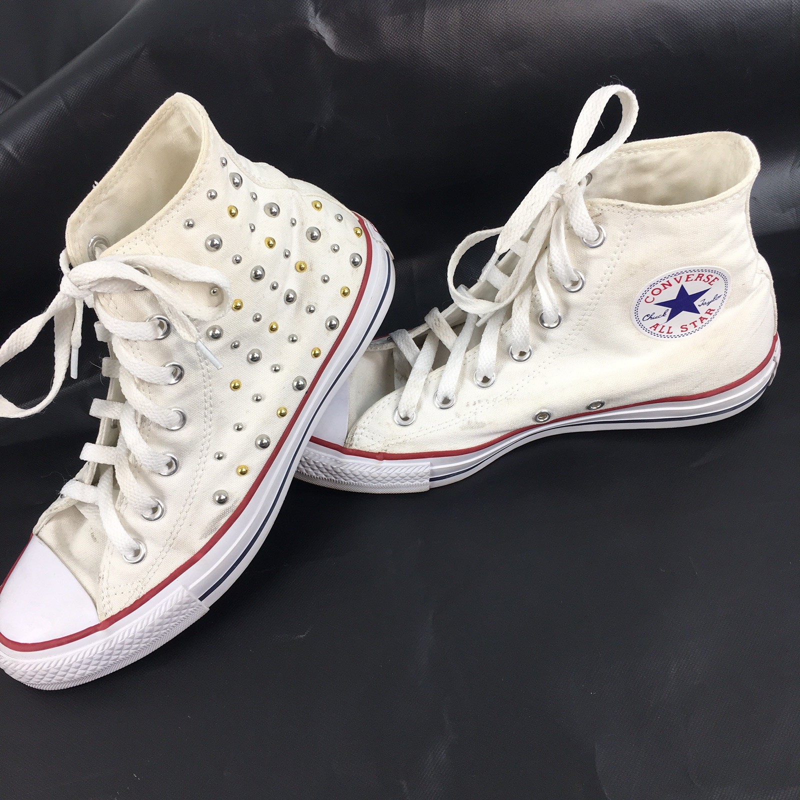 white high top converse size 7