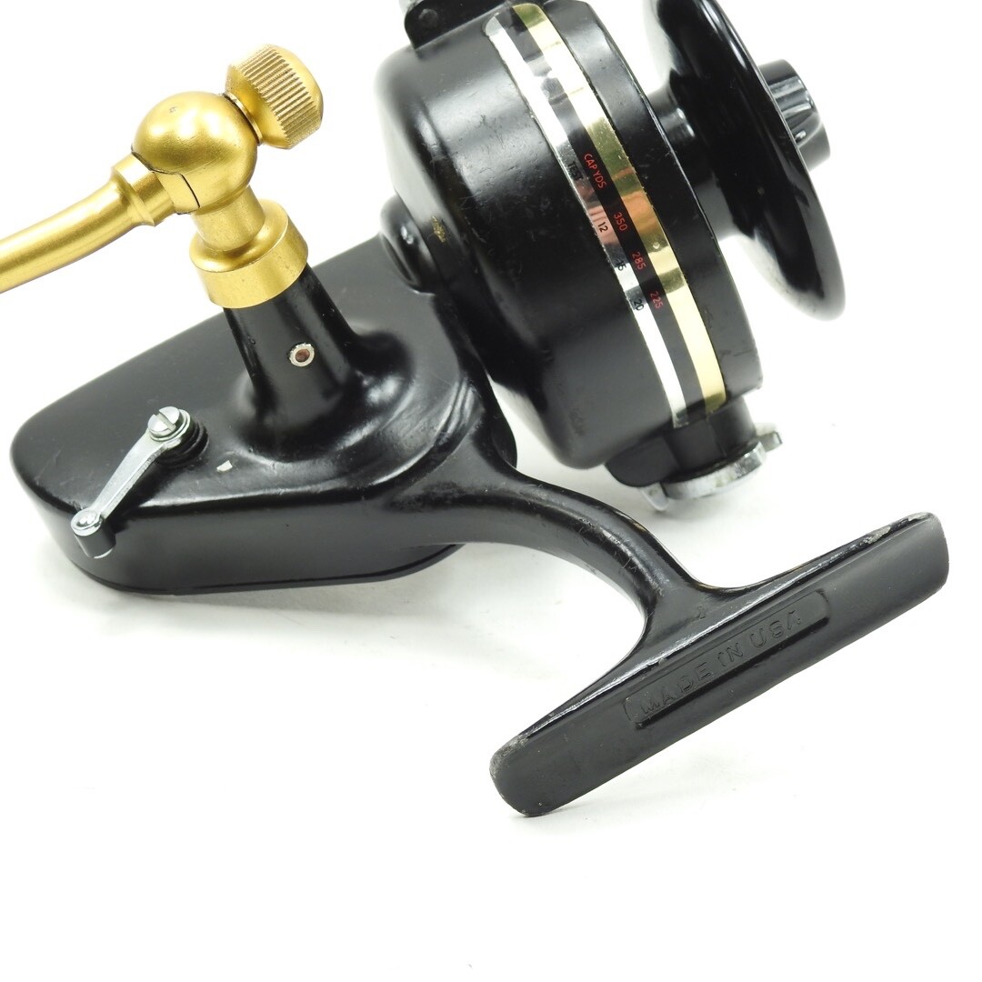 Penn 704Z Fishing Reel. Made in USA.