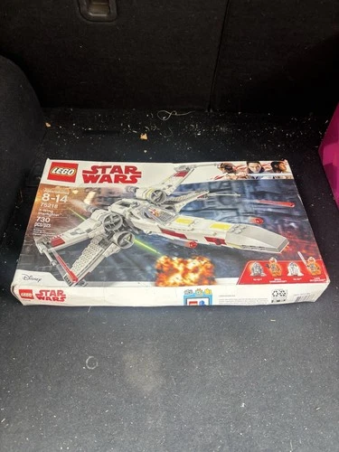 Lego Star Wars X-Wing Starfighter 75218 Sealed Damaged Box! No Reserve Auction