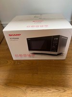 Sharp microwave oven YC-PS 204A - brand new, still in box