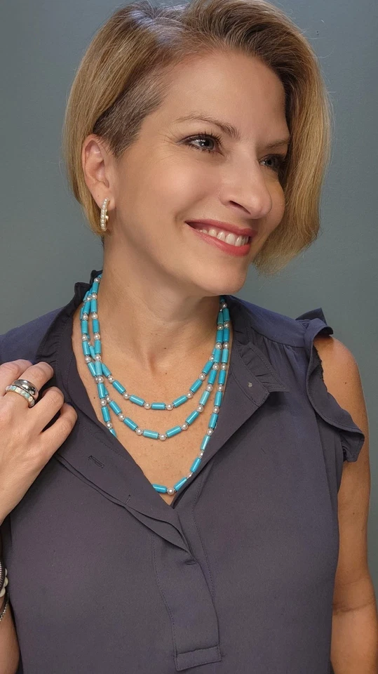 Collar Park Lane Tide 3 hilos perlas de piedra turquesa y plata al por menor $188 Foto 2 de 4