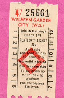 BRB (E) AA machine issued platform ticket WELWYN GARDEN CITY (portrait format).