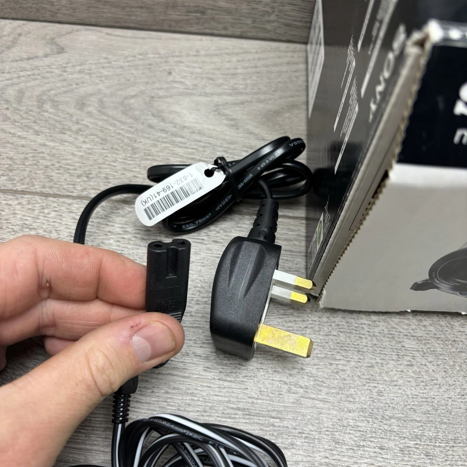 Sony Handycam DCR-SR58E Box And Charger Only | No Camera | Read Description - Image 4 of 4