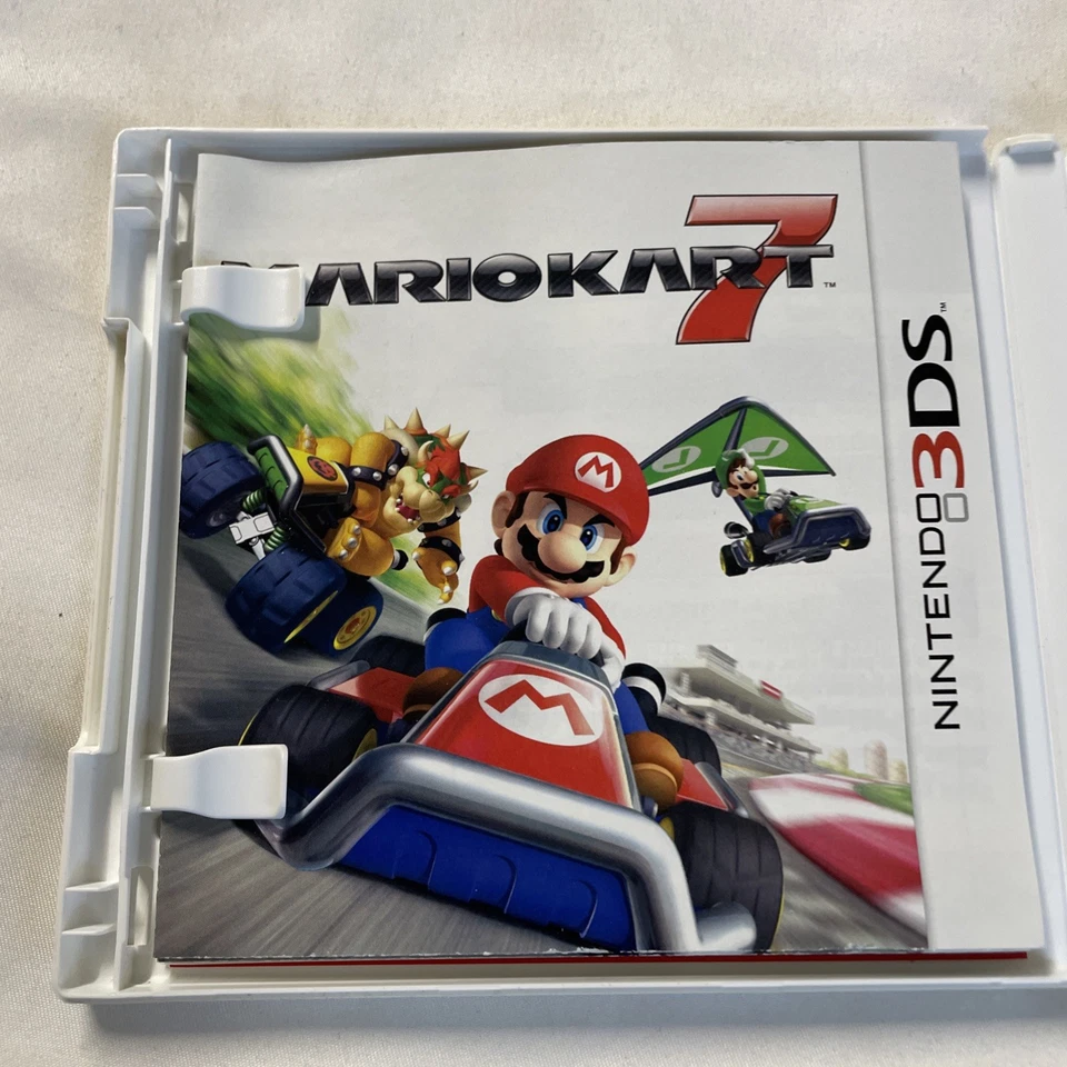 Mario Kart 7 (Nintendo 3DS, 2011) 100% CIB Complete, Authentic  - TESTED  - Image 3 of 4