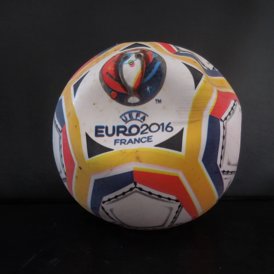 Ballon UEFA EURO2016 France - Photo 1/4
