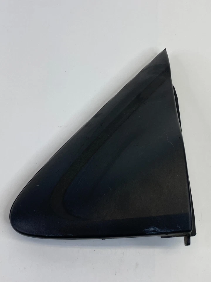 00-06 Mazda MPV Front Left Exterior Side View Corner Garnish Molding LC6269165 Foto 2 de 4