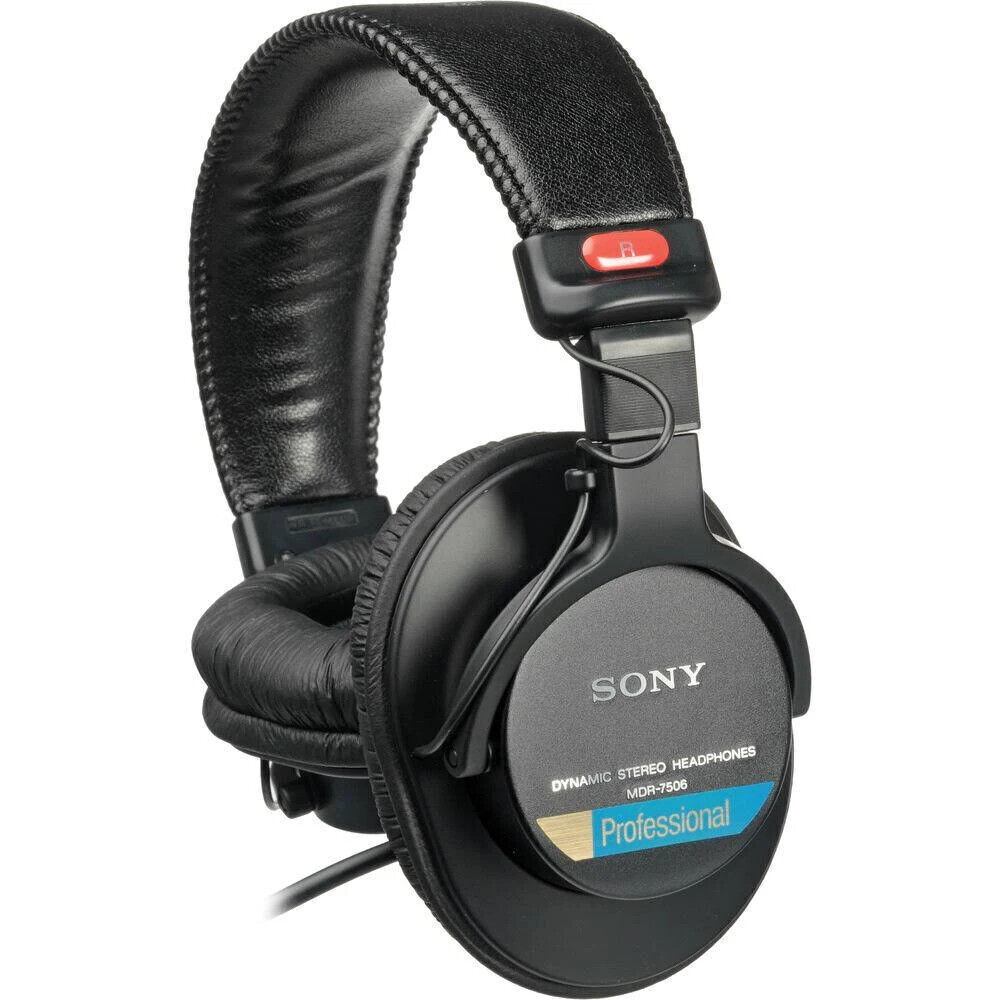95% new - Sony MDR-7506 Headphones Professional Large Diaphragm