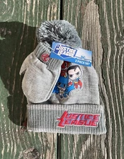 2-pc JUSTICE LEAGUE Toddler Boys 2T-5T Beanie Winter Hat & Glove Set