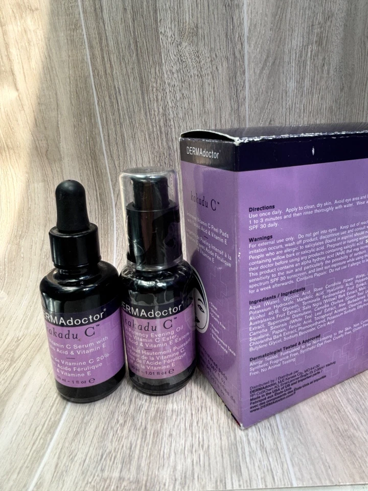 Lot Of 3 Dermadoctor Kakadu C Serum, Evening Oil And Peeling Pads - Image 2 of 4