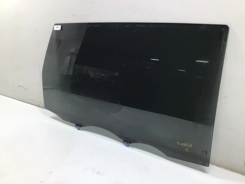 Toyota Sienna 2007 ventana trasera derecha del lado del pasajero vidrio OEM+ Foto 2 de 4